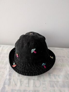 A-Lab Hat Cap Bucket Embroidered Mushroom Pattern Black Psychedelic Unisex